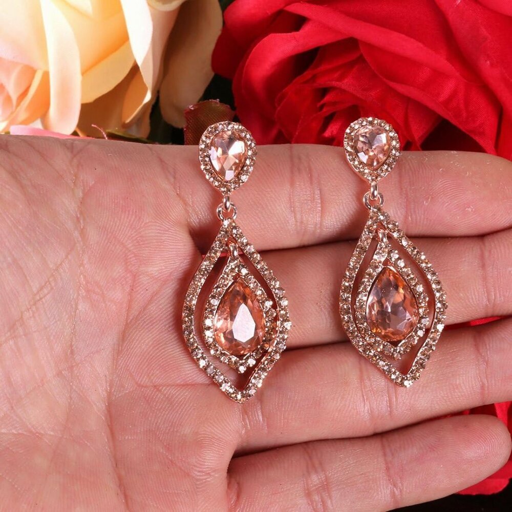 Women Pear Shape Crystal Earrings Dangle Teardrop Rhinestone Chandelier Bridal E - Picture 3 of 5